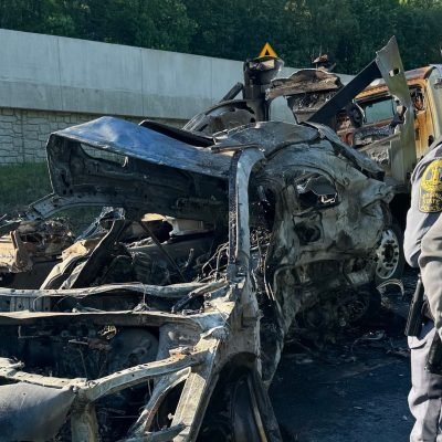 Family of four killed in bus crash had been travelling to wedding